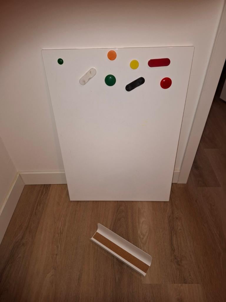 3 x Ikea magnetisch memobord incl magneetjes en bewaarbakje, Ophalen of Verzenden