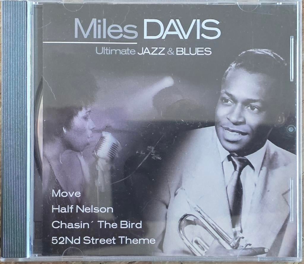 Miles Davis - Ultimate Jazz & Blues CD, Ophalen of Verzenden, 1980 tot heden, Zo goed als nieuw, Jazz en Blues