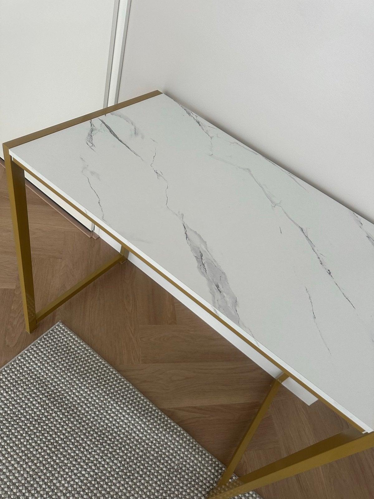 Opklapbare Bureau met marmerlook blad en goudkleurig frame, Ophalen, Overige typen, Metaal, Zo goed als nieuw