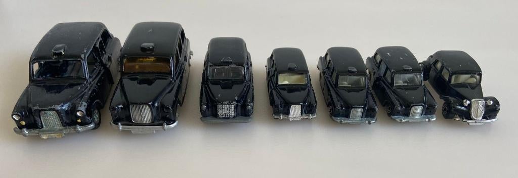 Vintage Engelse Taxi Cab Corgi Matchbox Budgie Dinky Toy, Ophalen of Verzenden, Gebruikt, Auto