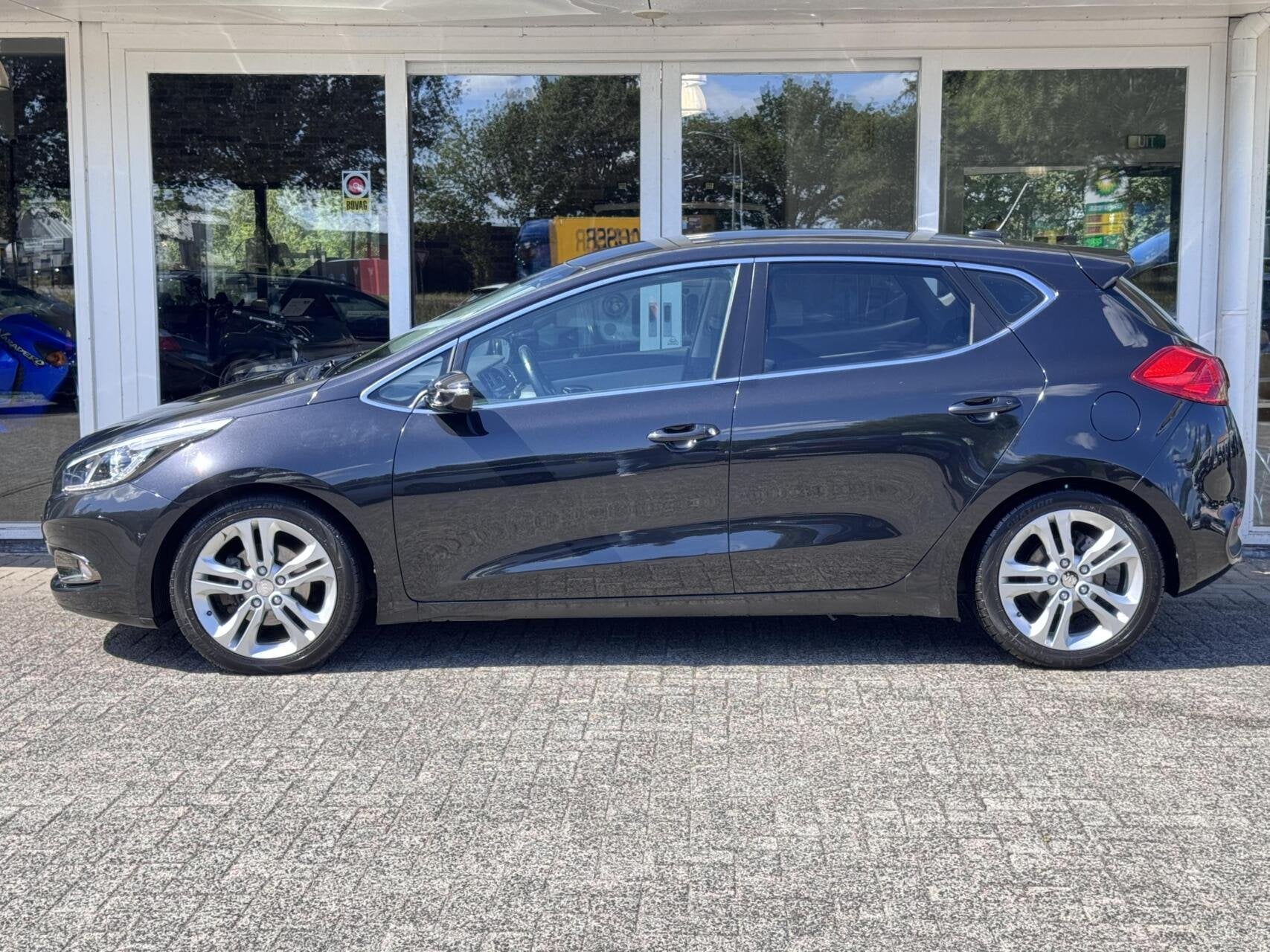 Kia cee'd 1.6 GDI 135pk 6bak, Plus Pack,Gr.Navi,Clima,Cruise, Auto's, Voorwielaandrijving, Euro 5, Gebruikt, 4 cilinders