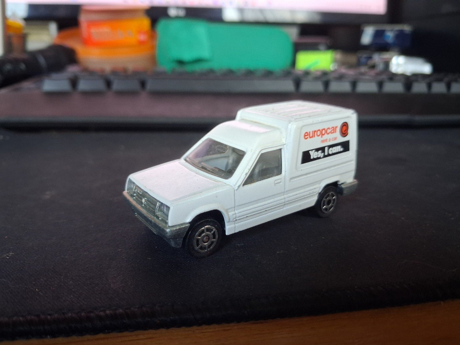 Majorette Renault Express Europcar bestelwagen, Overige merken, Gebruikt, Auto, Groter dan 1:32