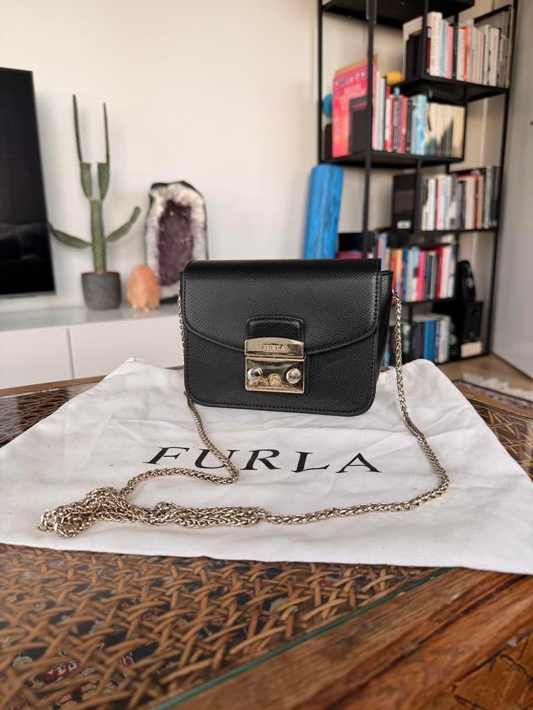 Zwarte Furla Metropolis leer tas schoudertas, Ophalen of Verzenden, Zo goed als nieuw, Zwart, Schoudertasje