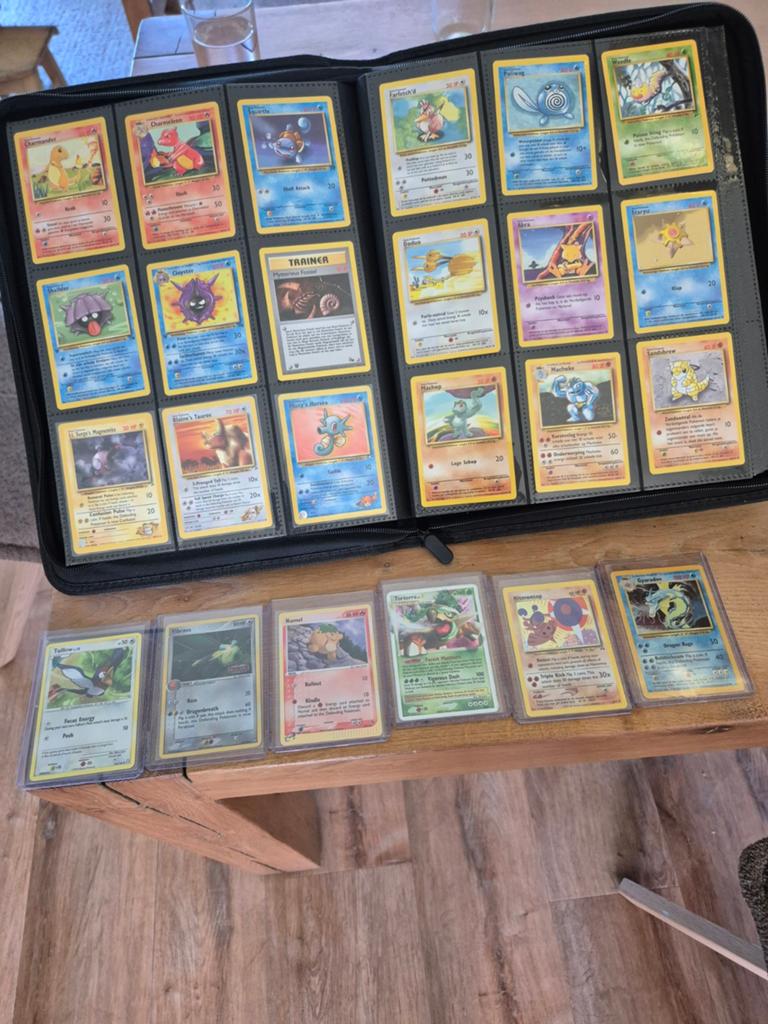 Pokemon kaarten collectie vintage, Hobby en Vrije tijd, Verzamelkaartspellen | Pokémon, Ophalen of Verzenden, Zo goed als nieuw