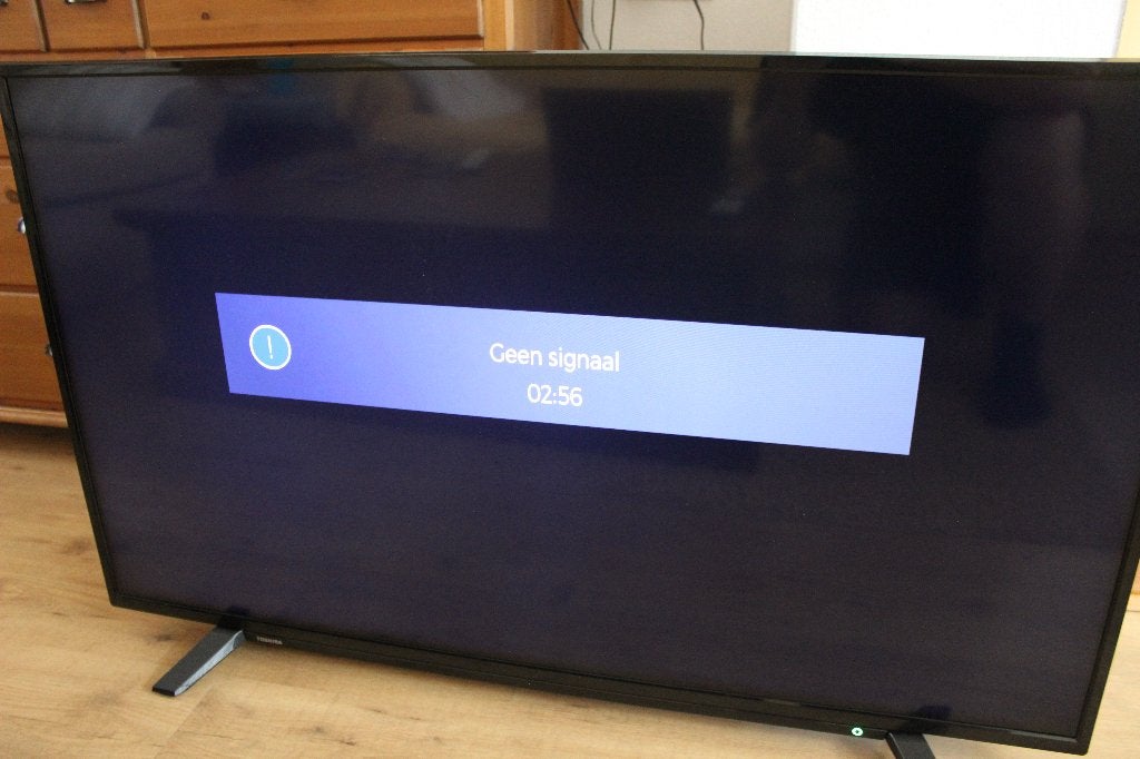 toshiba  flat  screen  lcd  colour, Audio, Tv en Foto, Ophalen, 50 Hz, LCD, 100 cm of meer