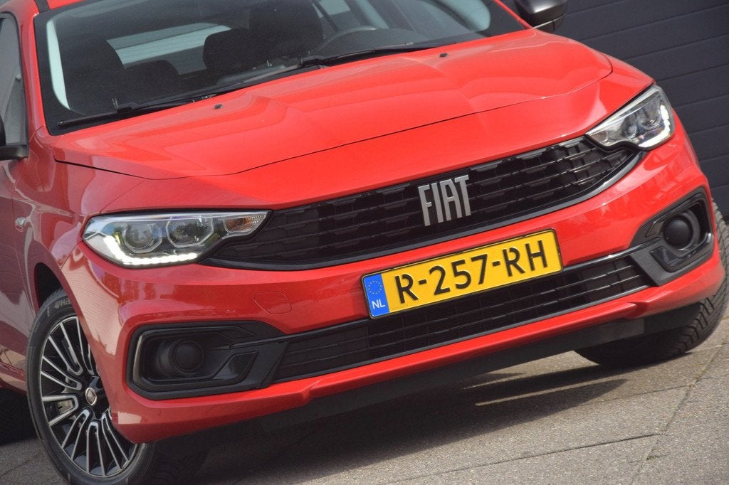 Fiat Tipo 1.5 Hybrid Street + TREKHAAK/APPLE CARPLAY/CRUISE, Auto's, Fiat, Stof, Gebruikt, 4 cilinders, Origineel Nederlands