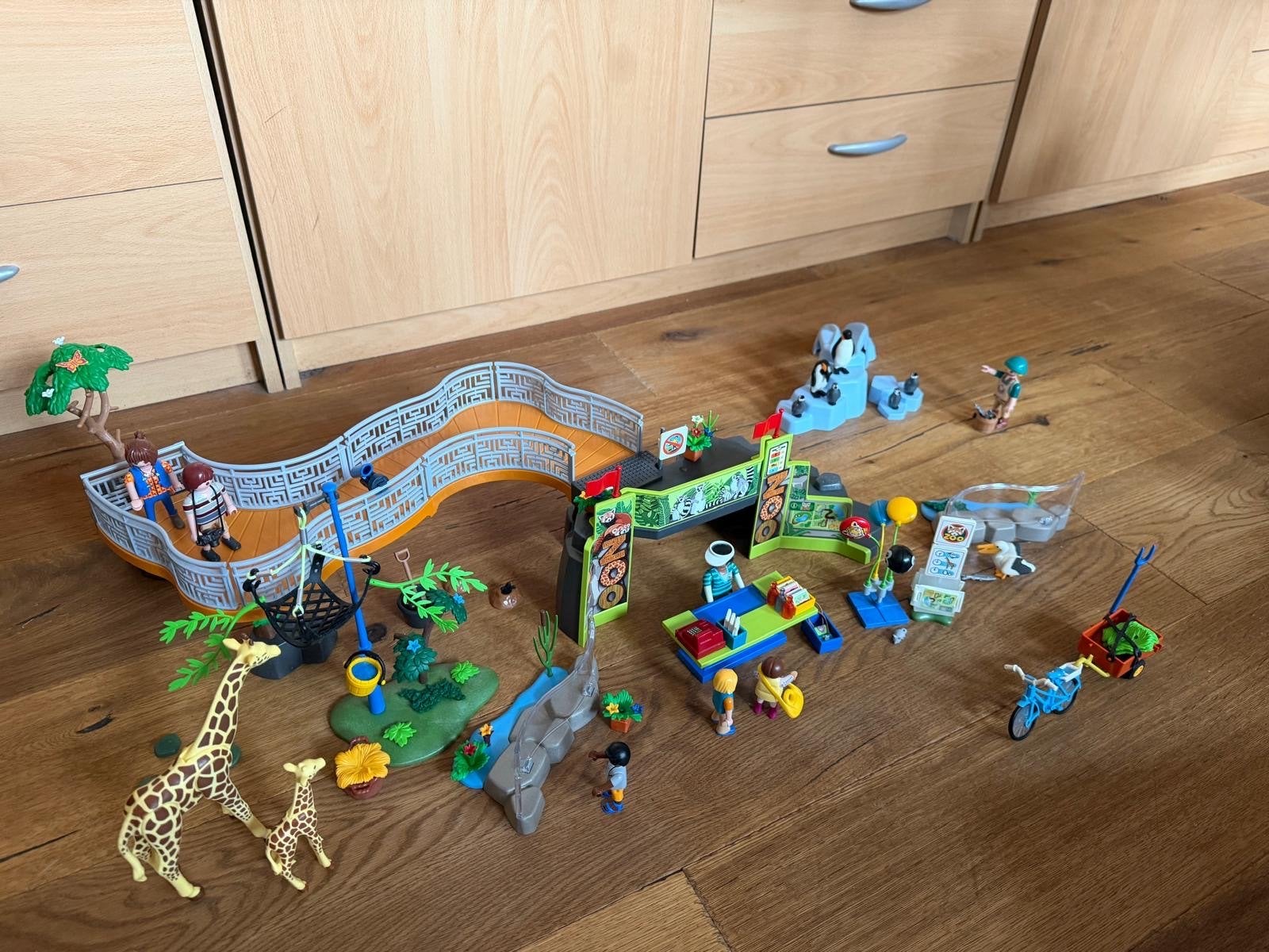 Playmobil My Life Zoo 71600 - Complete set, Kinderen en Baby's, Speelgoed | Overig, Ophalen, Zo goed als nieuw, Jongen of Meisje