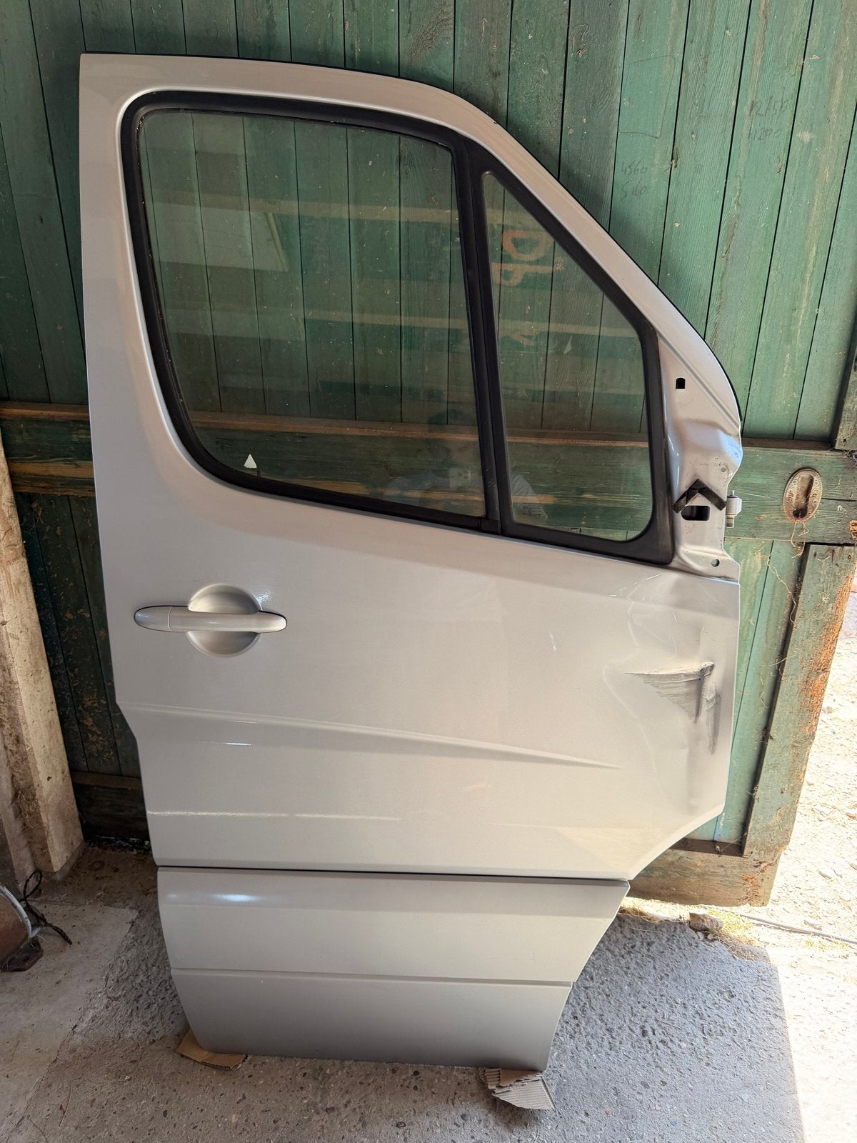 Mercedes Sprinter W906 2012 Deur Links Voor Zilver Metallic, Ophalen, Gebruikt, Deur, Mercedes-Benz