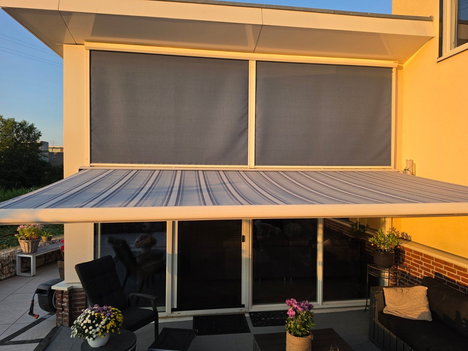 Elektrisch zonnescherm met Somfy motor en wind/zon sensor, Ophalen, Gebruikt, Elektrisch, 150 tot 300 cm