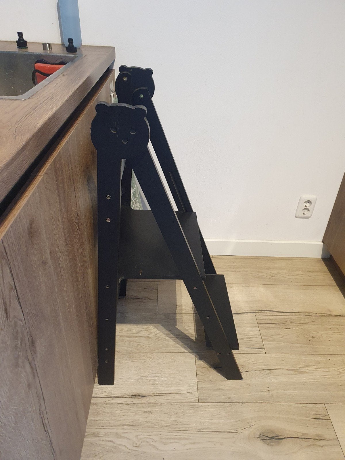 Zwarte houten leertoren/keukenhulp voor kinderen, Ophalen, Gebruikt, Hout
