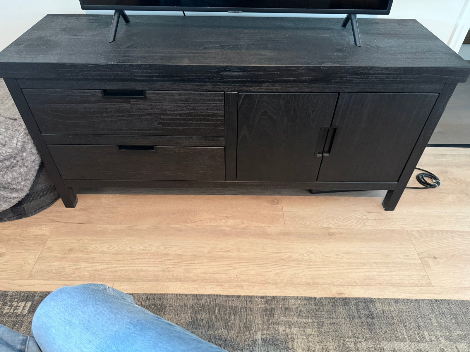 Super mooie zwart houten tv meubel!, Ophalen, Zo goed als nieuw, 100 tot 150 cm, Minder dan 50 cm
