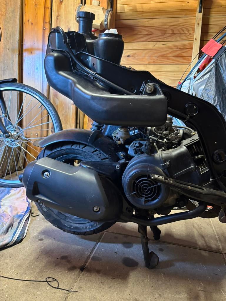 Piaggio 125cc leader blok, Ophalen, Zo goed als nieuw, Blok