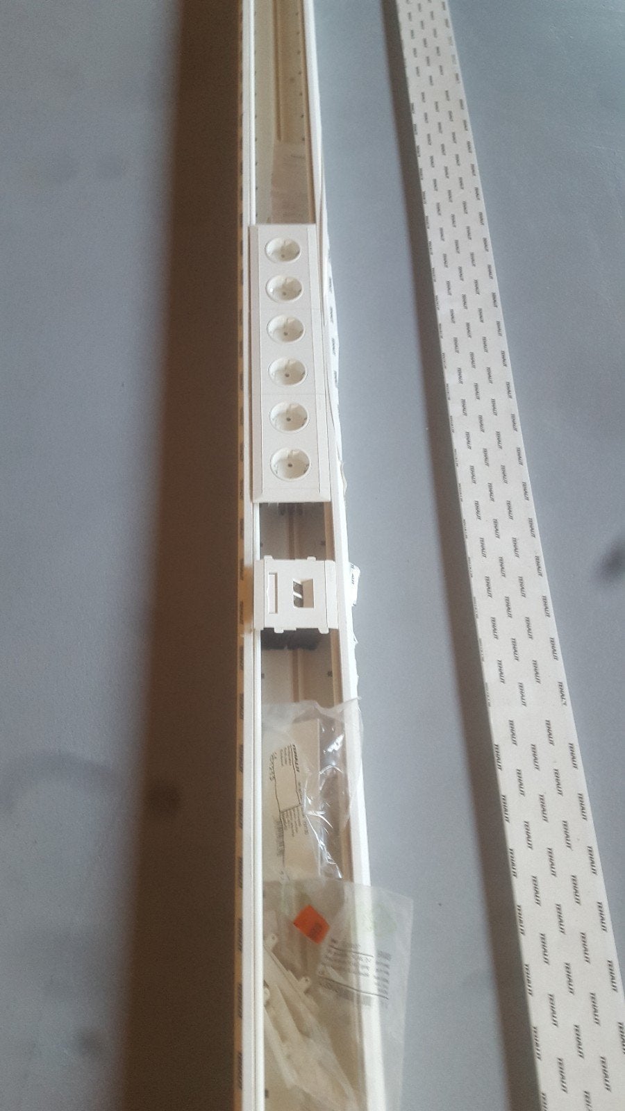 Tehalit kabelgoot, Ophalen, Nieuw, Mdf, 200 tot 250 cm