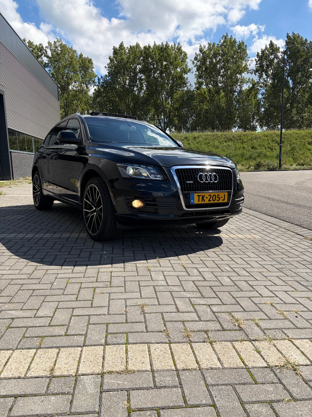 Audi Q5 3.2 FSI Quattro S-tronic 2010 Zwart
