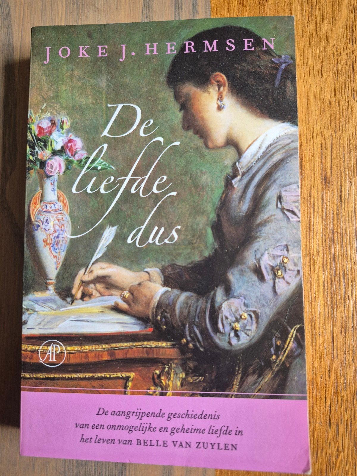De Liefde Dus - Joke J. Hermsen (roman), Boeken, Gelezen, Ophalen of Verzenden, Nederland, Joke J. Hermsen
