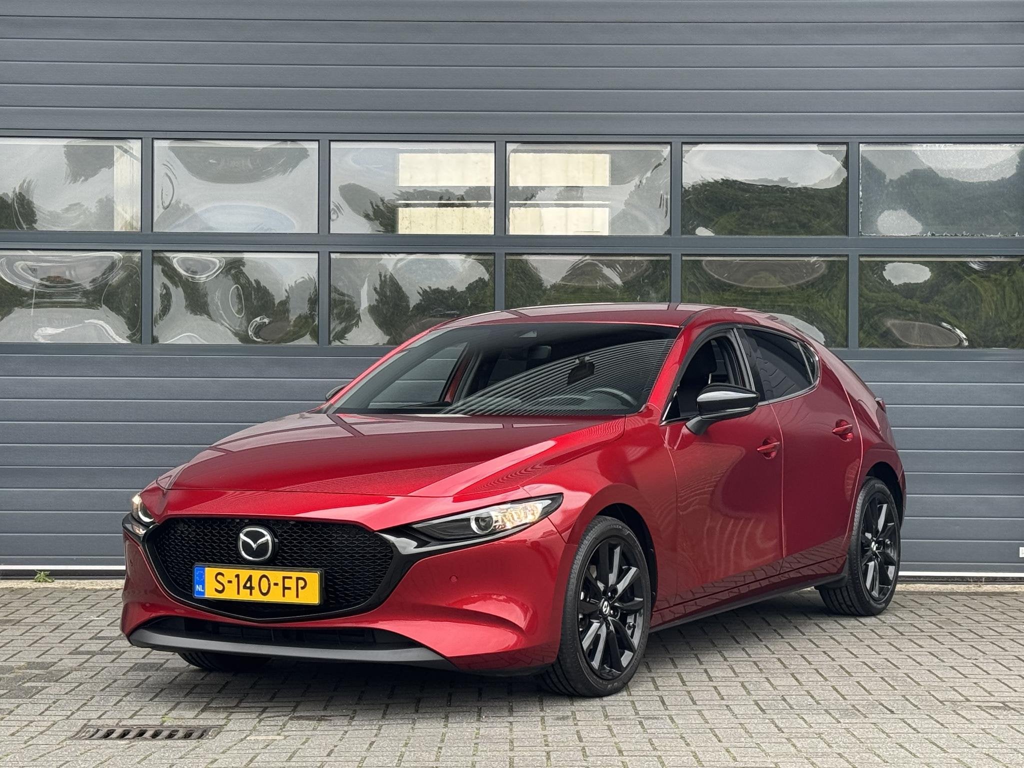 MAZDA 3 2.0 E-SKYACTIV-G M HYBRID 150 HOMURA I AUTOMAAT I P-, 1998 cc, Stof, Gebruikt, 4 cilinders