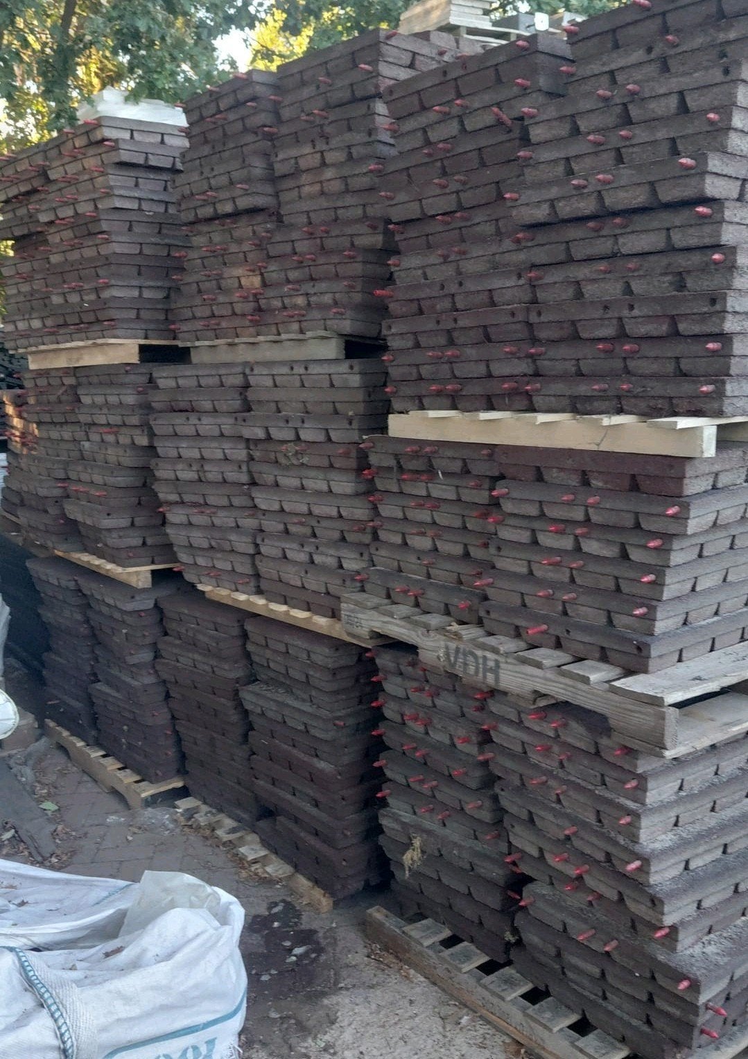 Rubbertegels / stalmatten, Ophalen, Zo goed als nieuw, 10 m² of meer, Overige typen