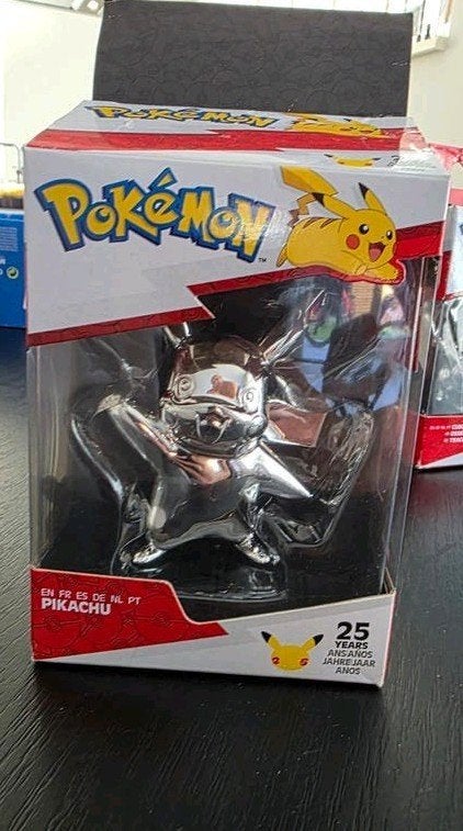 Pokémon Pikachu 25th Anniversary Figuur, Ophalen of Verzenden, Zo goed als nieuw