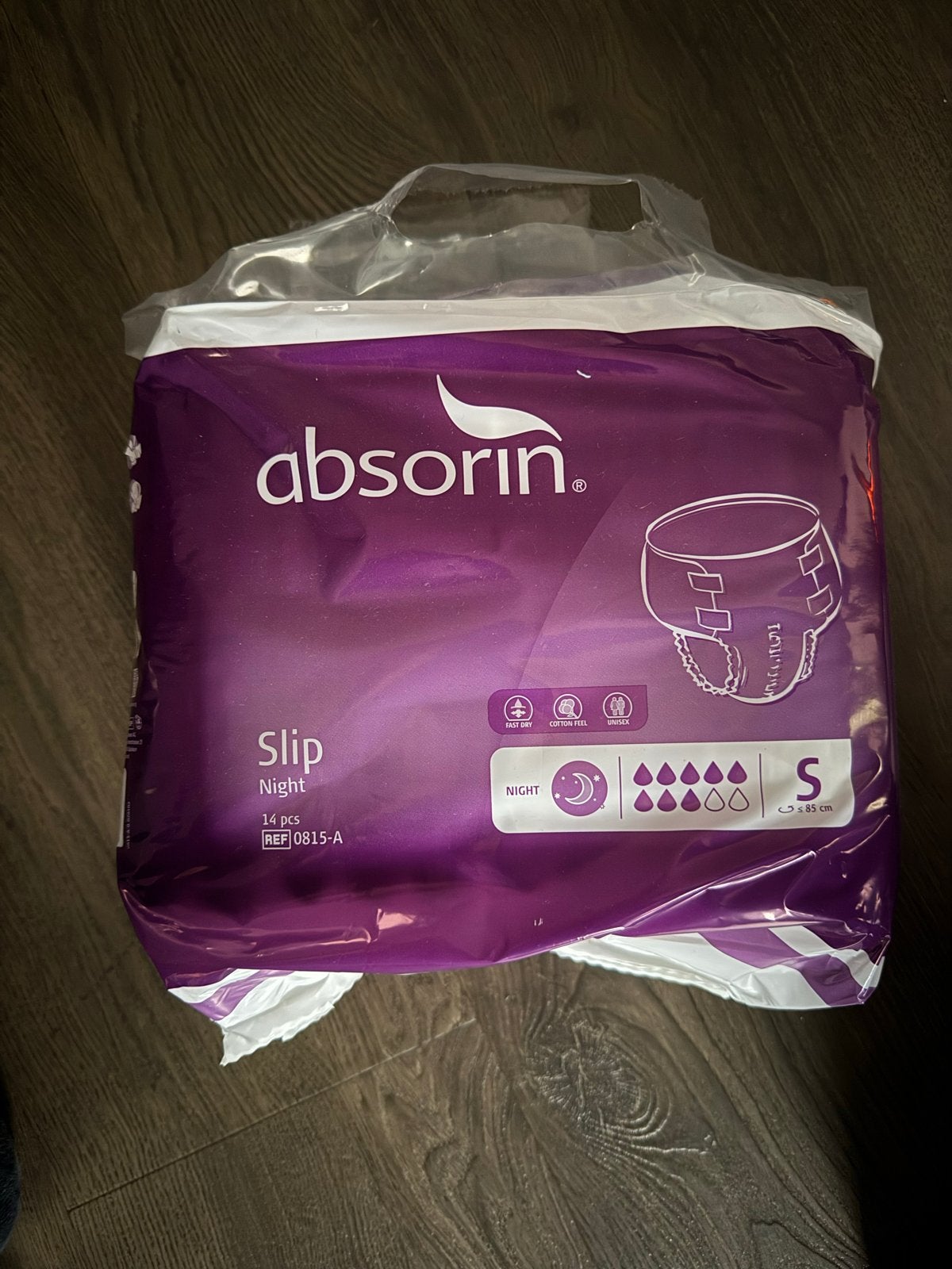 Veel ongeopende Absorin slip s, Ophalen