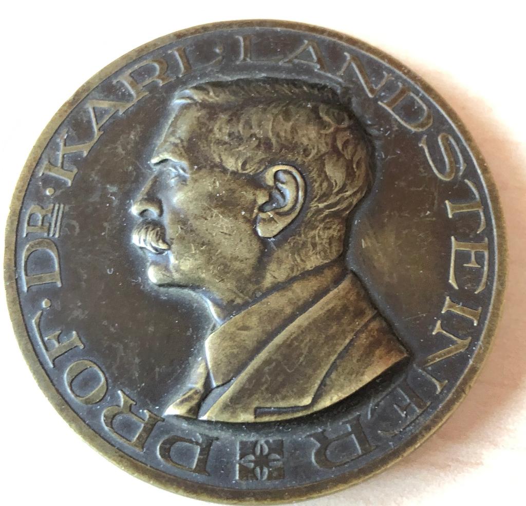 Bronzen penning Landsteiner-penning Nederlandse Rode Kruis, Postzegels en Munten, Penningen en Medailles, Verzenden, Brons