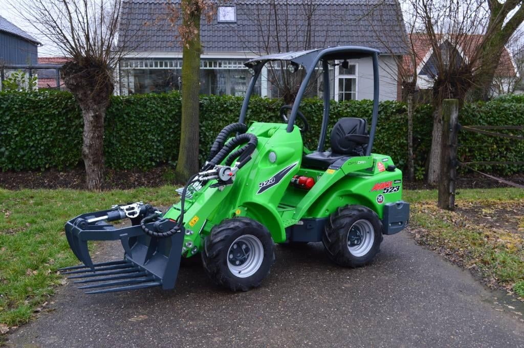 Avant 523 TDL Kniklader/Shovel (bj 2025), Zakelijke goederen, Wiellader of Shovel