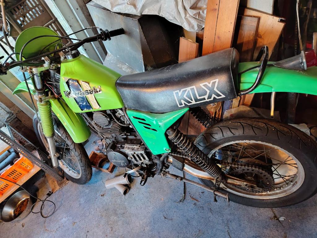 Kawasaki KLX 250   `80  VEEL ONDERDELEN NOG BESCHIKBAAR, Motoren, Motoren | Kawasaki, 250 cc, Gebruikt, Particulier, Enduro