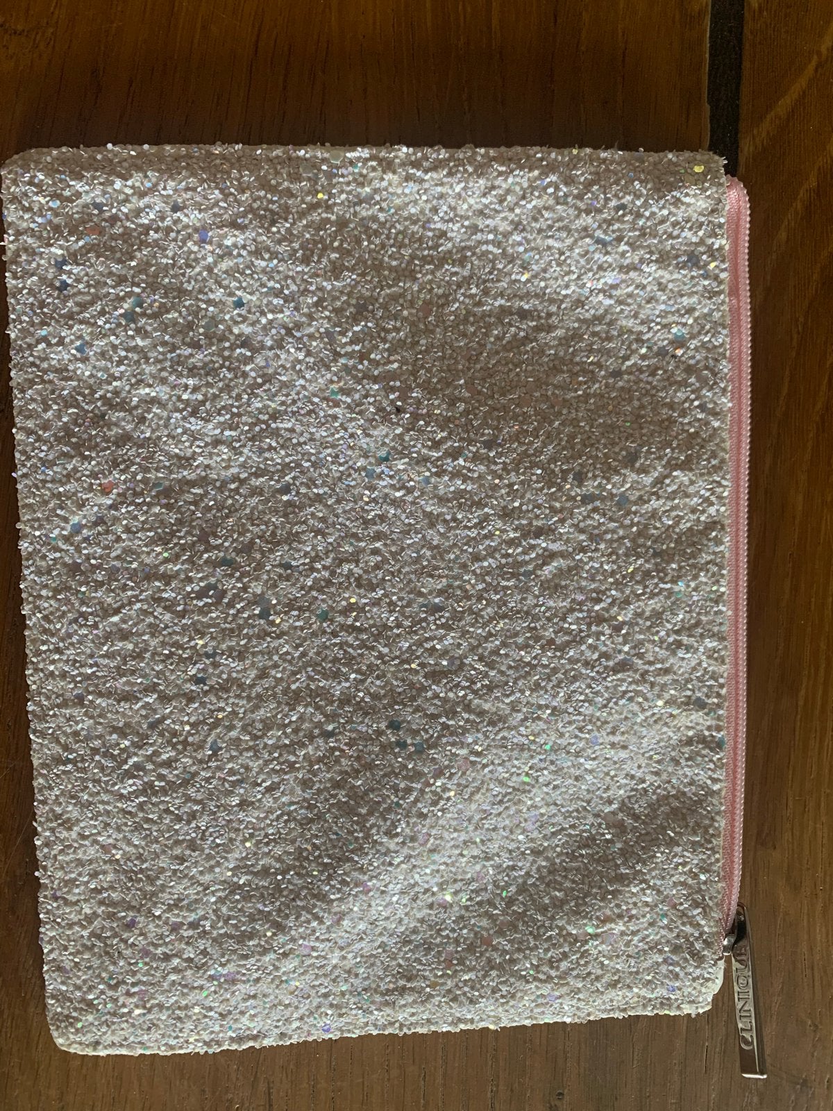 Clinique make-up tasje - Glitter wit/roze, Ophalen of Verzenden, Gebruikt, Wit, Softcase