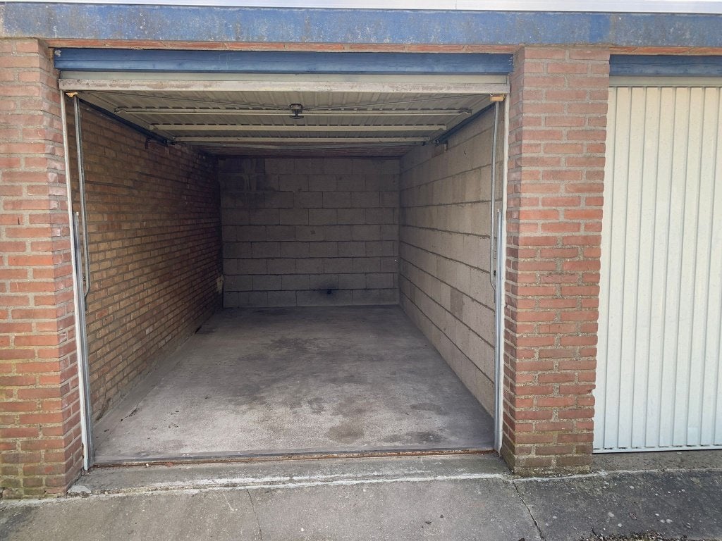 te huur garagebox