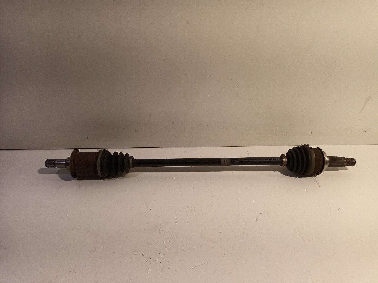 Aandrijfas rechts achter Honda CR-V, Onderdelen@venauto.nl, Gebruikt, Ettenseweg 76, 4706 PB Roosendaal, The Netherlands, Herkomst onderdeel bekend