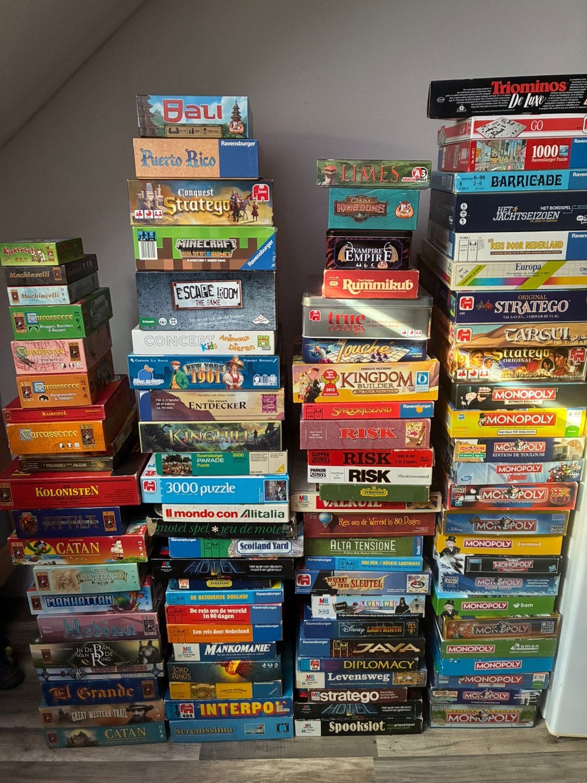 Vakantieuitverkoop bordspellen, korting bij aankoop > 5, Hobby en Vrije tijd, Gezelschapsspellen | Bordspellen, Ophalen of Verzenden