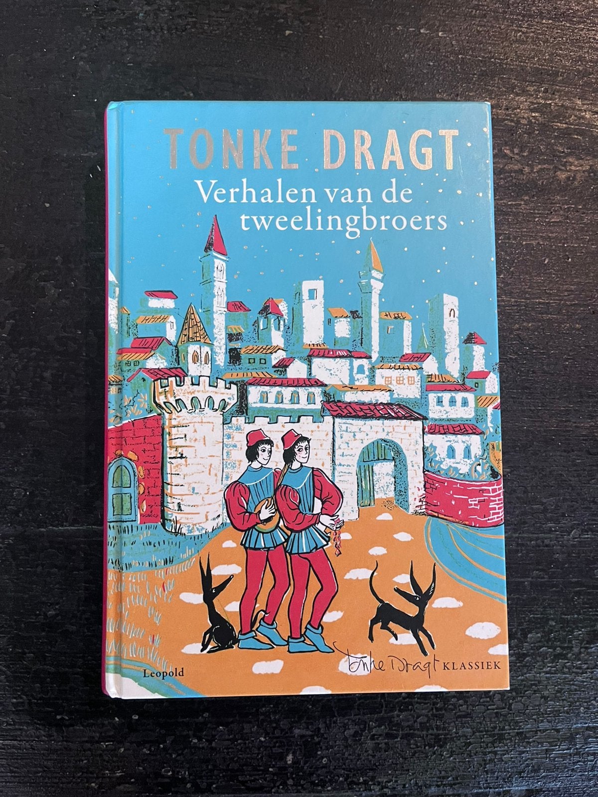 Tonke Dragt: Verhalen van de tweelingbroers, Boeken, Ophalen of Verzenden, Zo goed als nieuw, Fictie algemeen