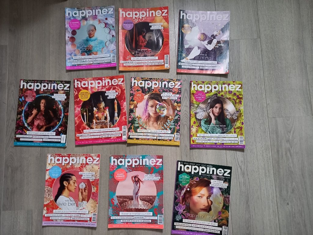 10 X Tijdschrift Happinez Set 2, Ophalen of Verzenden, Gelezen