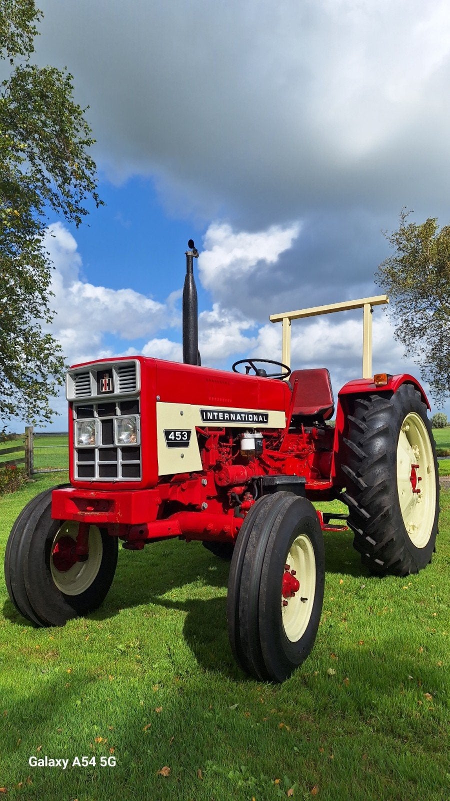 international 453 tractor zeer mooi, Ophalen, Gebruikt, Tot 2500, Case IH