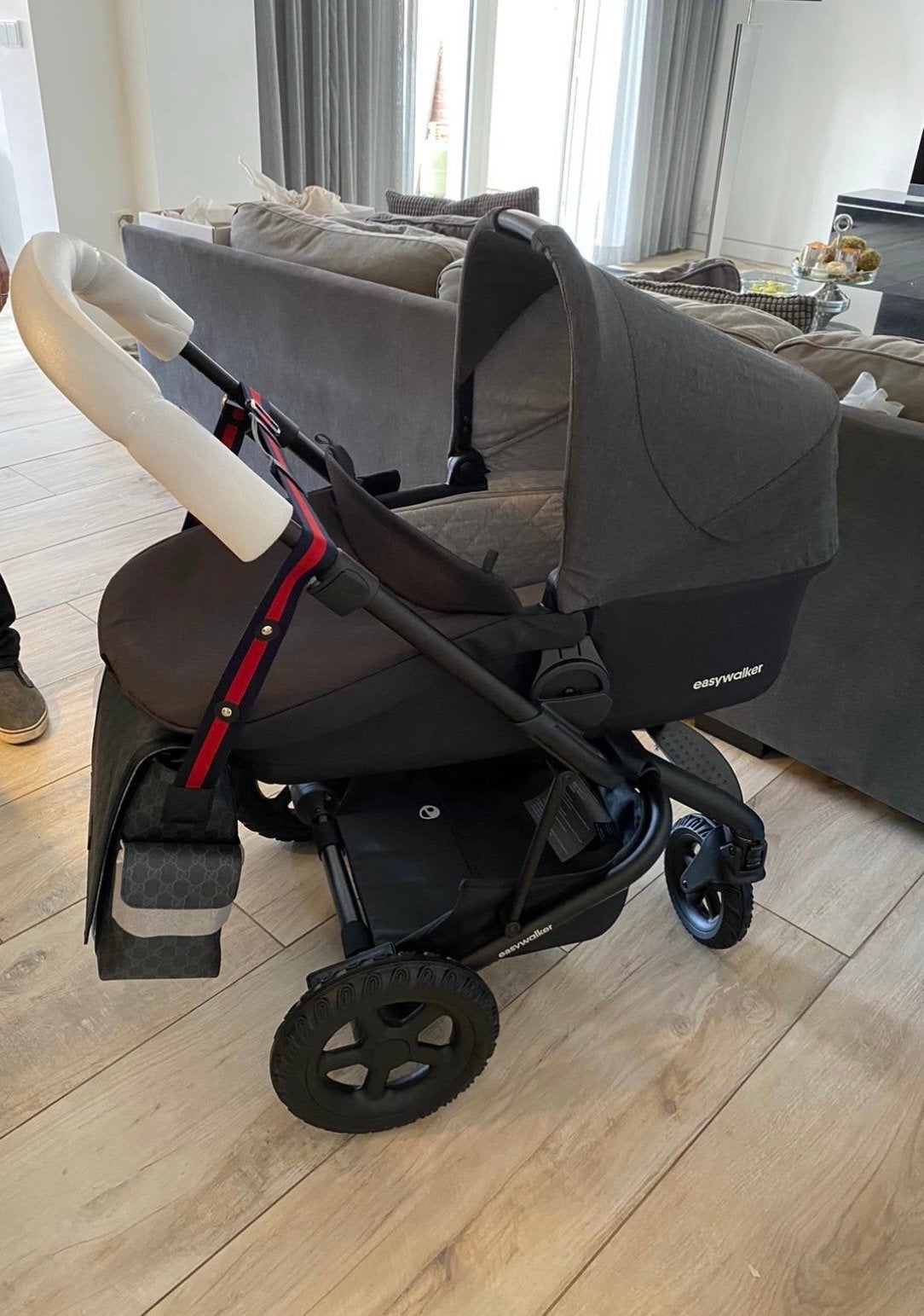 Easywalker Harvey 2 kinderwagen met adapters, Gebruikt, Combiwagen, Met autostoeltje, Ophalen
