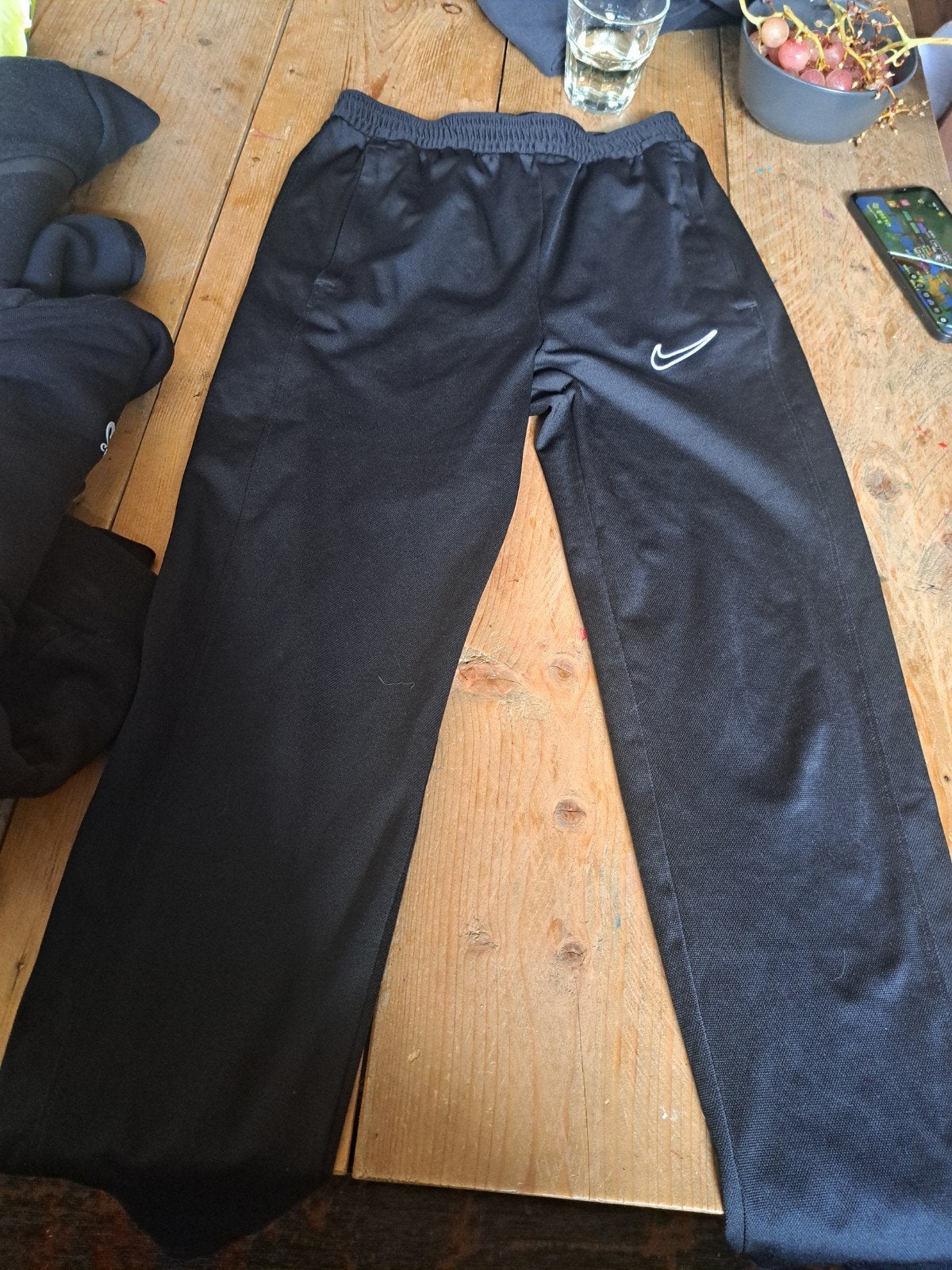 Nike Dri-Fit Trainingsbroek Zwart Maat L (147-158 cm), Maat 52/54 (L), Zwart, Nike, Ophalen of Verzenden