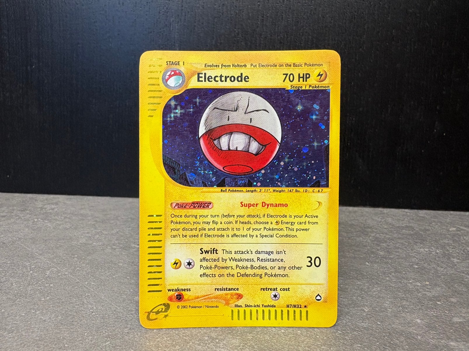 Pokemon Electrode H7/H32 Holo, Ophalen of Verzenden, Gebruikt