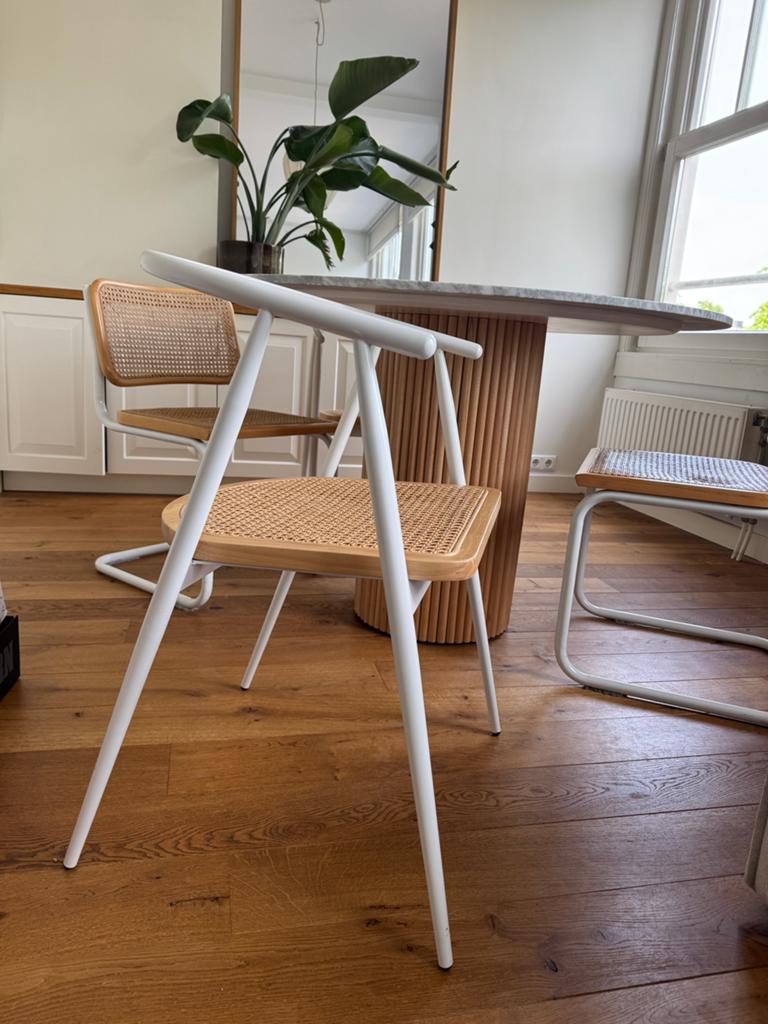 2 stoelen van Sklum, Huis en Inrichting, Stoelen, Ophalen, Zo goed als nieuw, Twee