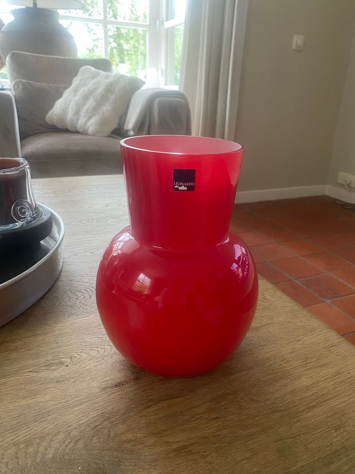 Leonardo vaas rood glas - Zo goed als nieuw, Ophalen of Verzenden, Zo goed als nieuw, Rood, Glas