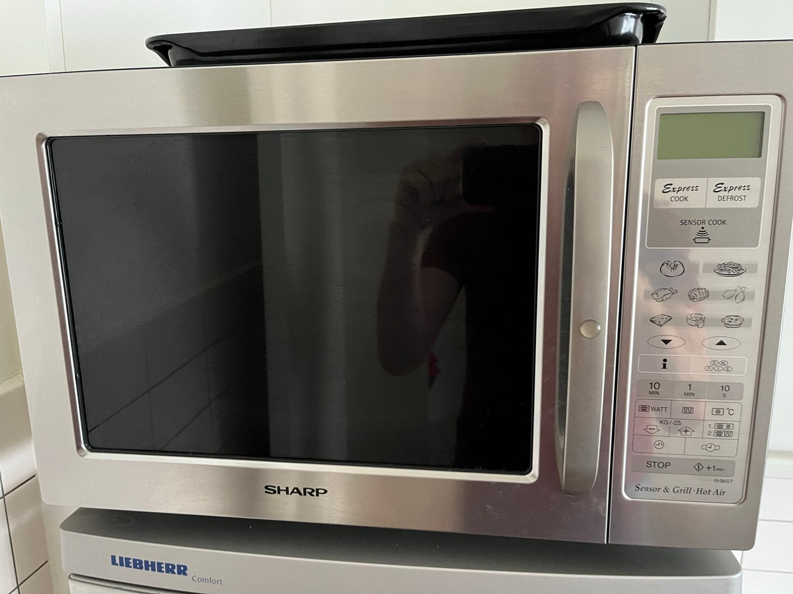Sharp Combimagnetron met Grill en Hete Lucht, Ophalen, Combimagnetron, Gebruikt, Grill