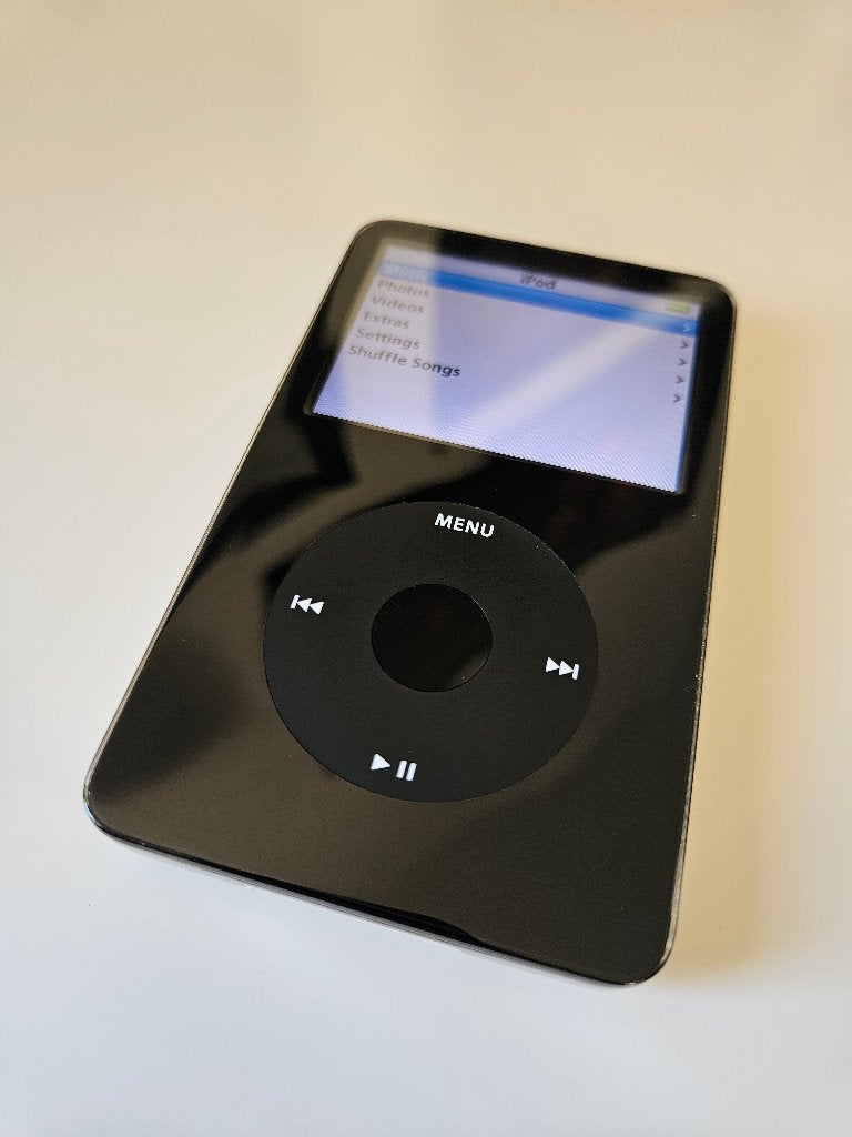 iPod Classic 5.5 Gen. 30 GB, Gebruikt, Classic, Zwart, Ophalen of Verzenden