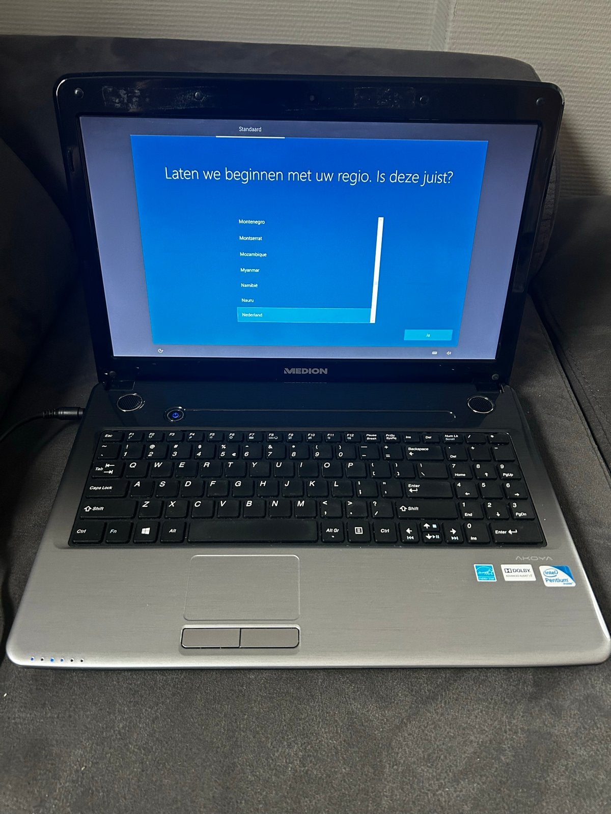 Medion Akoya E6234 Laptop, Computers en Software, Gebruikt, HDD, 2 tot 3 Ghz, Ophalen of Verzenden
