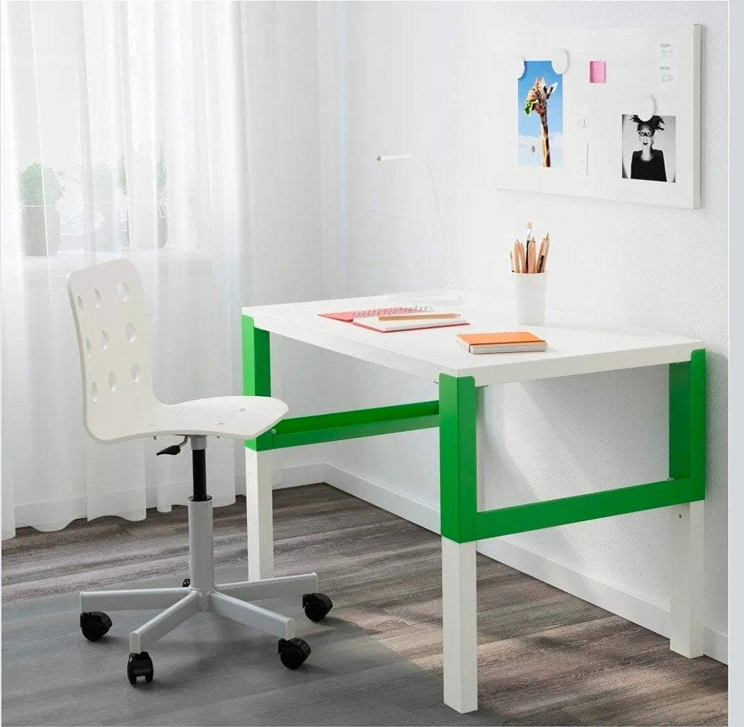 IKEA PÅHL kinderbureau groen/wit - in hoogte verstelbaar, Ophalen of Verzenden, Tafel(s)