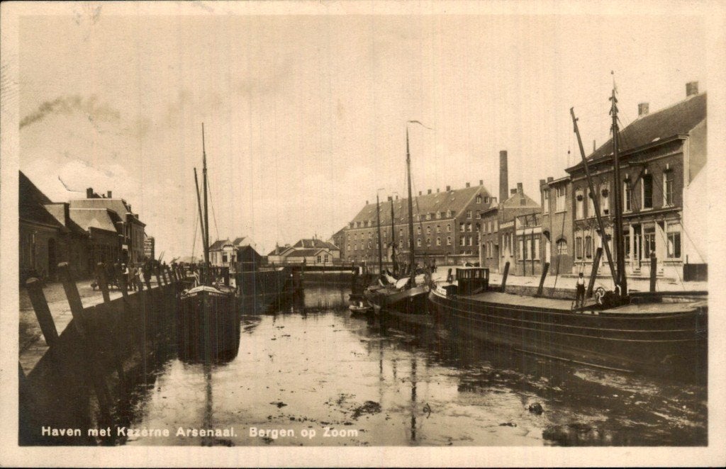 Bergen op Zoom - Haven - Kazerne Arsenaal, Verzamelen, Ophalen of Verzenden, 1920 tot 1940, Gelopen, Noord-Brabant