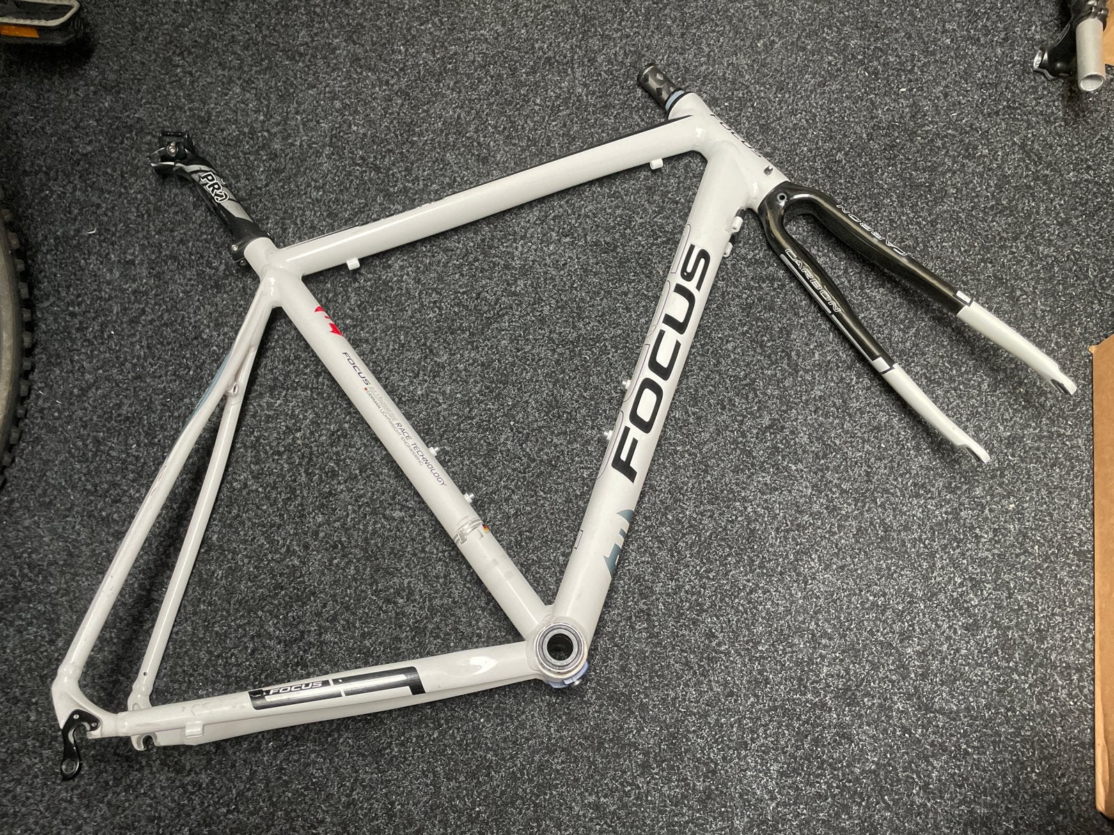 Focus Fietsframe met Voorvork - Zo goed als nieuw, Frame, Ophalen of Verzenden, Zo goed als nieuw, Aluminium