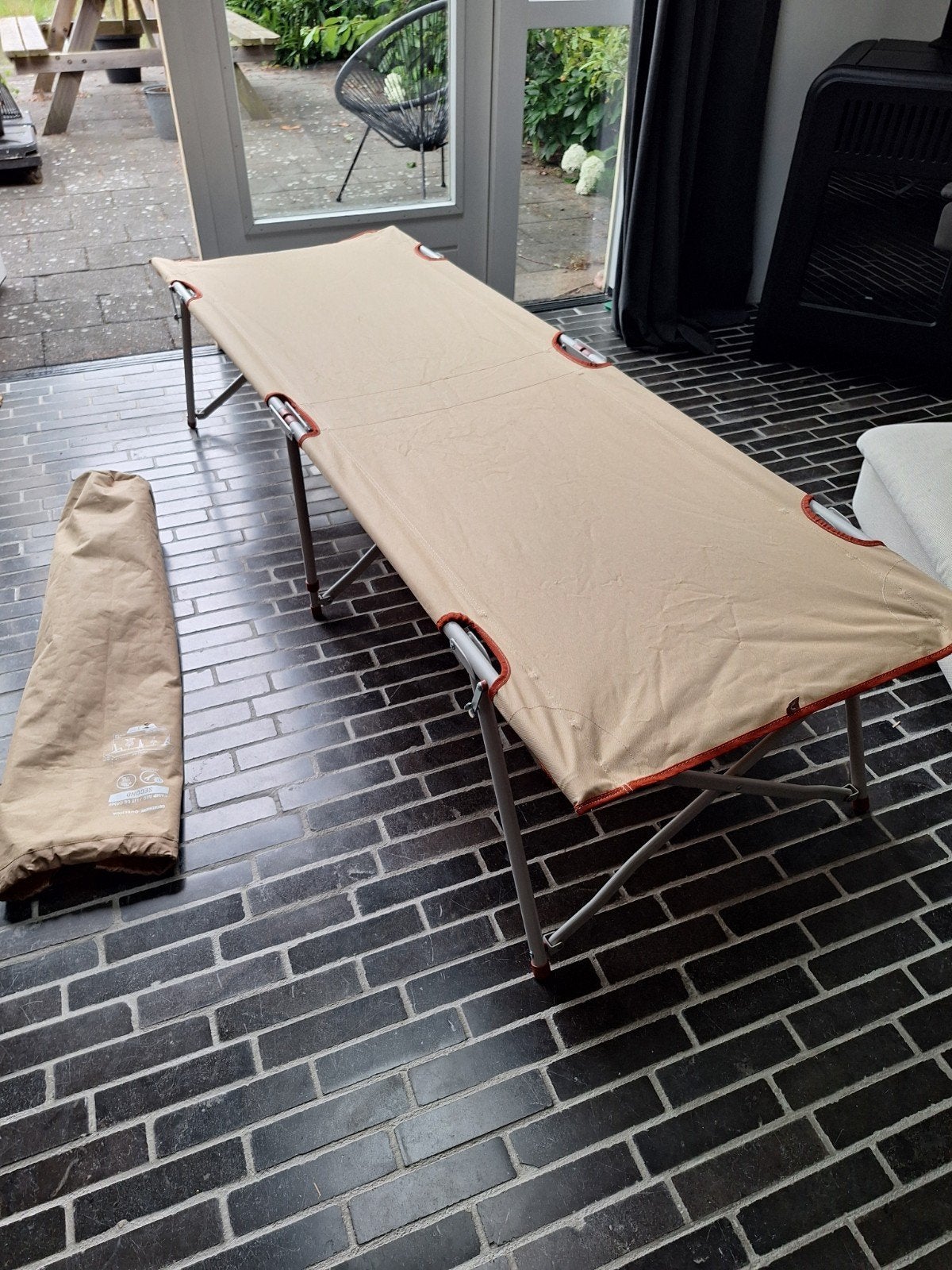 Decathlon Quechua veldbed 2x Alleen 2x voor styling gebruikt, Ophalen, Zo goed als nieuw