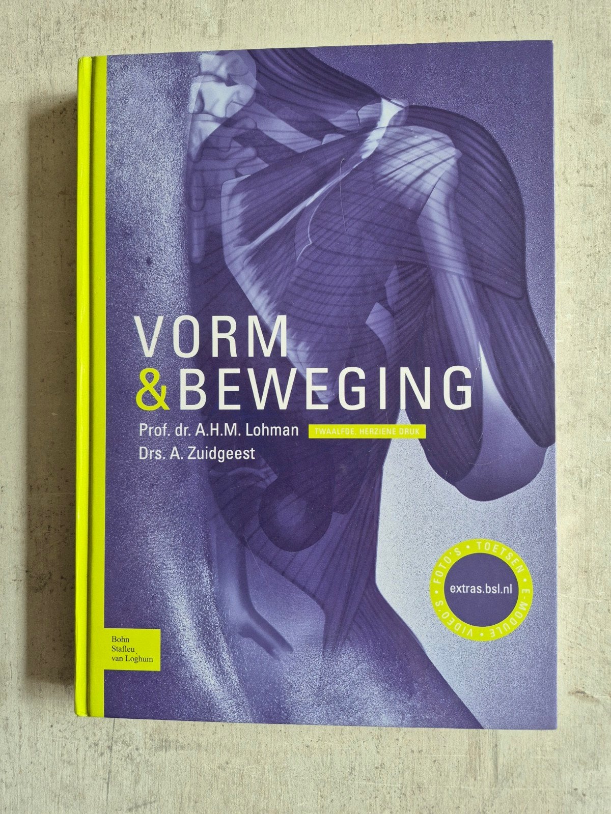 Vorm & Beweging - 2e hands studieboek anatomie, Boeken, Gelezen, Prof. dr. A.H.M. Lohman, Drs. A. Zuidgeest, Beta, HBO