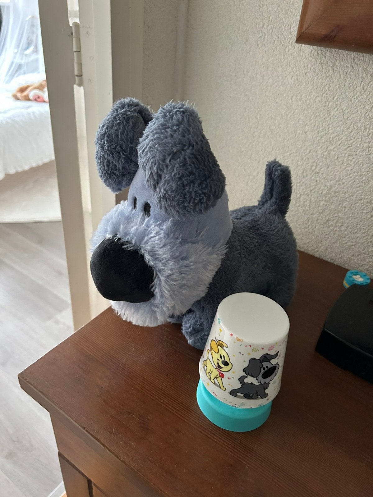 Woezel loopt praat zingt te koop, Ophalen of Verzenden, Zo goed als nieuw, Hond