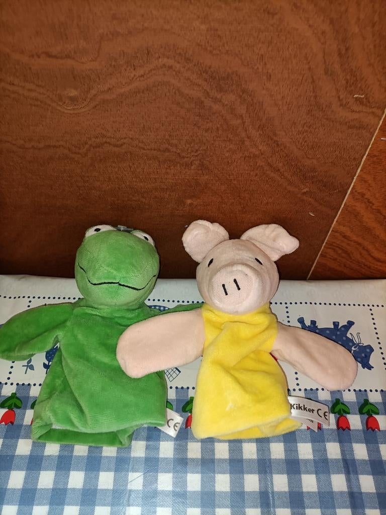 Kikker en varken handpop Max Velthuijs 19 cm groot, Ophalen of Verzenden, Zo goed als nieuw