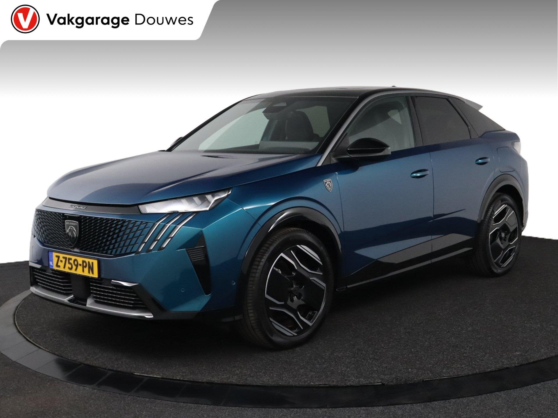 Peugeot e-3008 GT 73 kWh |NAP|1e eigenaar|DOH|Pano|99% SOH, 213 pk, Blauw, Origineel Nederlands, Te koop