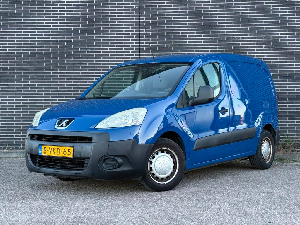Peugeot Partner 120 1.6 HDI L1 XR Airco, Trekhaak!, Voorwielaandrijving, Euro 5, Gebruikt, 4 cilinders